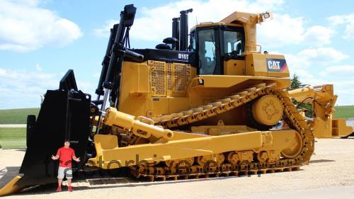 Caterpillar D10 specs and reviews 