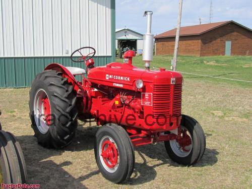 Farmall Super W4 fiche technique et avis