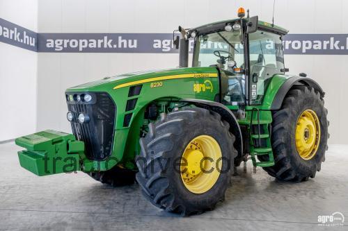 John Deere 8230R fiche technique et avis