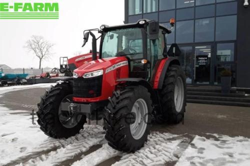 Massey Ferguson 5712M fiche technique et avis