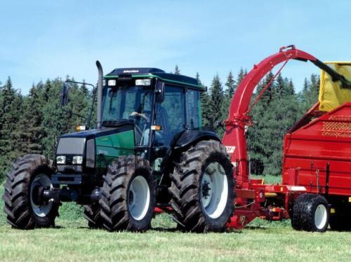 Valtra 600 fiche technique et avis