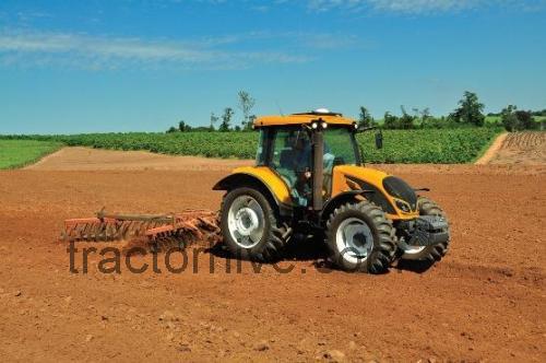 Valtra A124 fiche technique et avis
